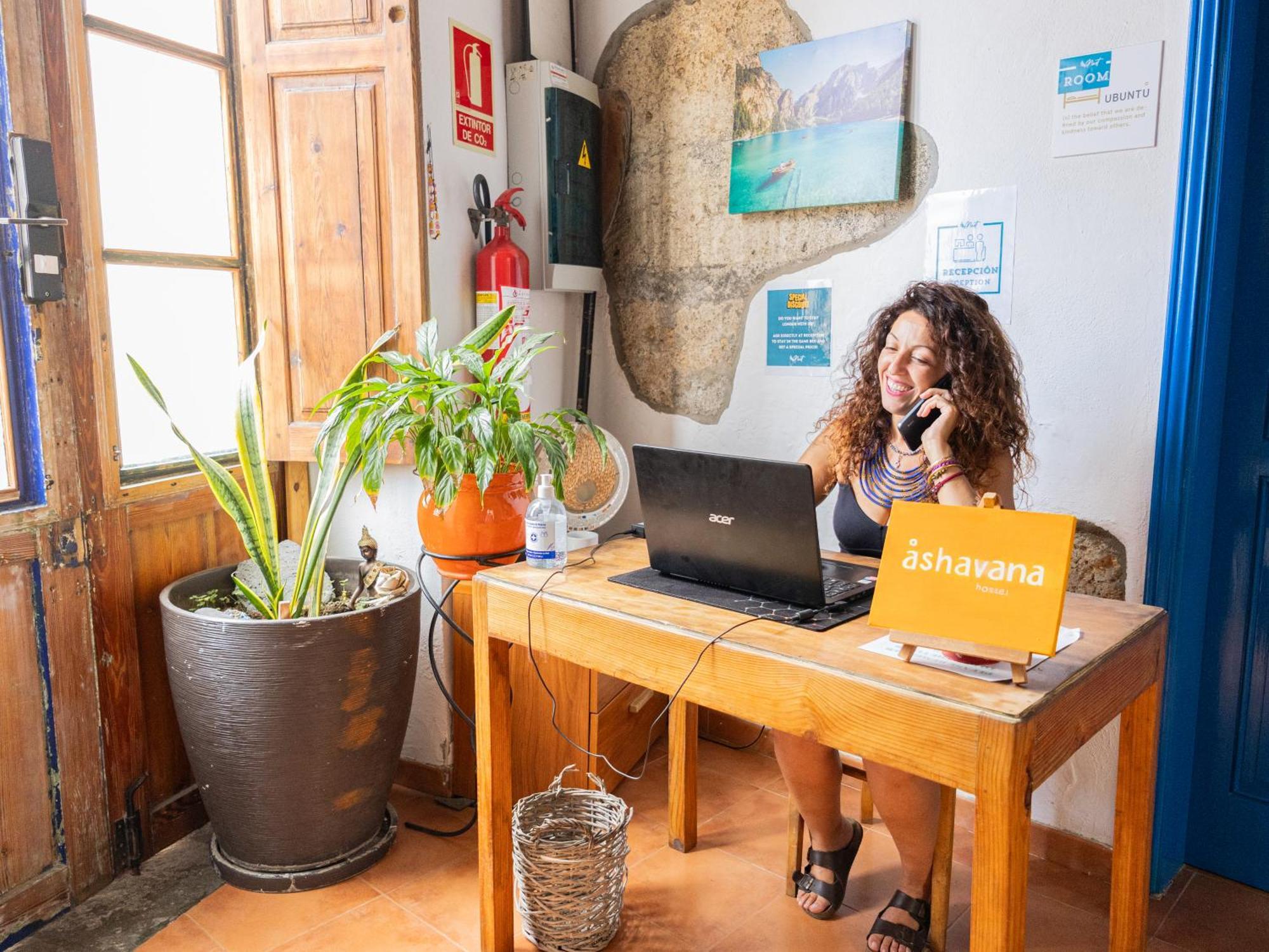 Ashavana Nest Hostel El Médano Eksteriør bilde